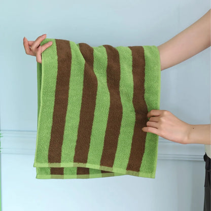 Autumn Winter Striped Cotton Bath Towel – Soft Plush Absorbent Washcloth for Bathroom Use, Unisex Home Spa & Hotel Towel