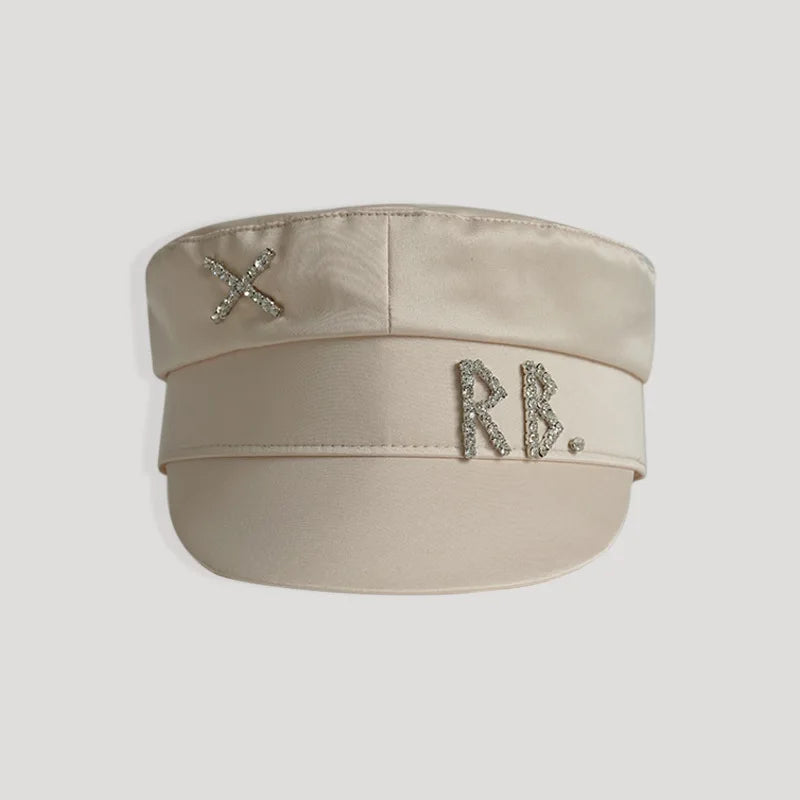 Designer Women’s Winter Newsboy Cap – Diamond Letter Baker Boy Hat with Visor, Stylish Warm Fashion Hat