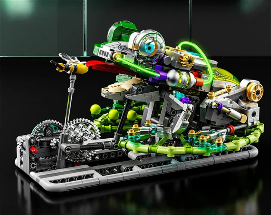 Mechanical Shark & Sea Life Building Blocks Set – Crocodile, Parrot, Mantis, Frog, Manta Ray Toy for Kids