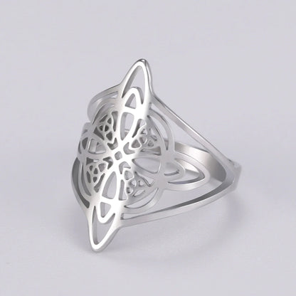 LIKGREAT Witch Knot Ring – Hollow Stainless Steel Celtic Amulet, Protection Jewelry for Men & Women, Couple Gifts