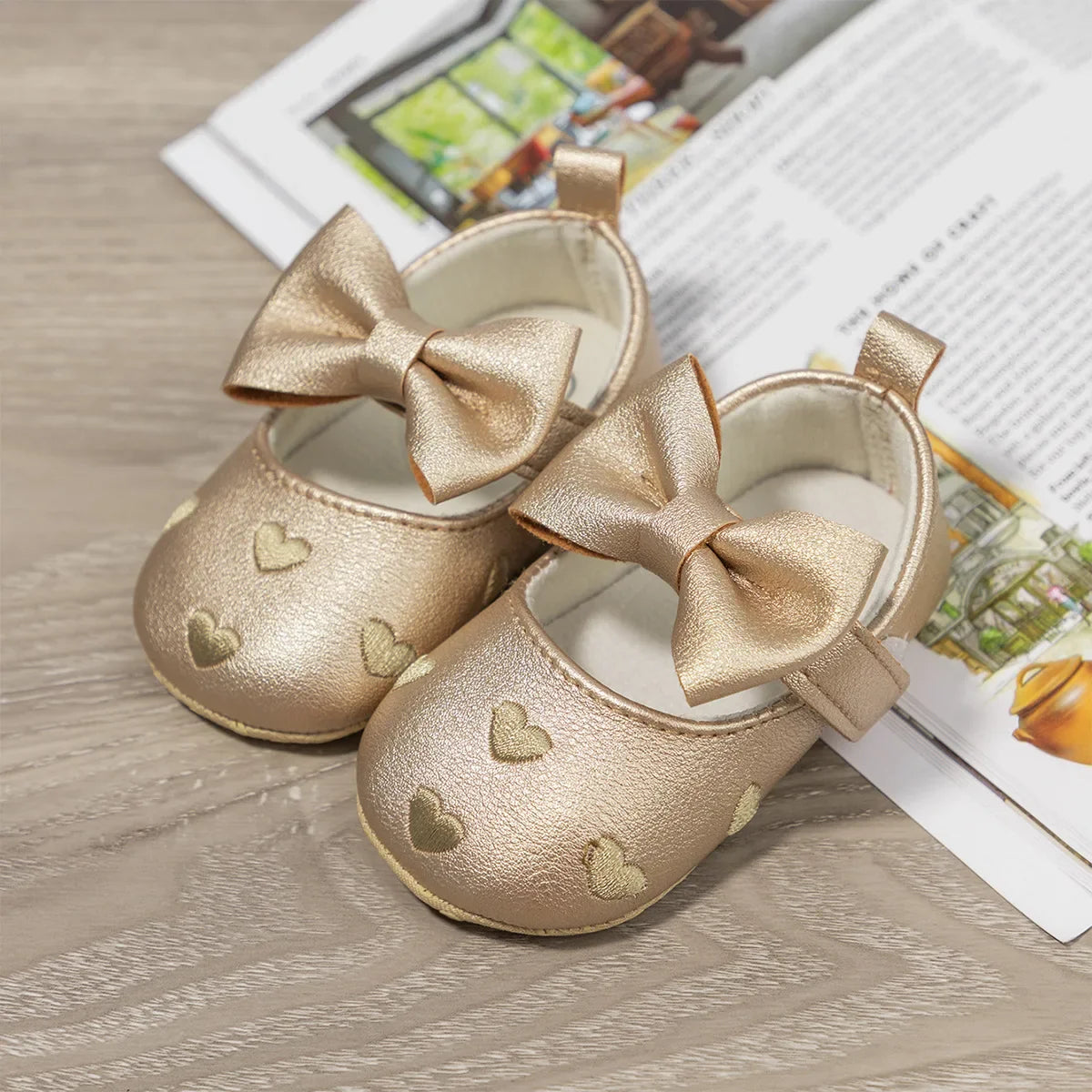 Baby Girls Shoes - Classic Dress Style with Cute Bow-Knot Heart, Anti-Slip Soft Sole First Walkers for Infants 0-18m
