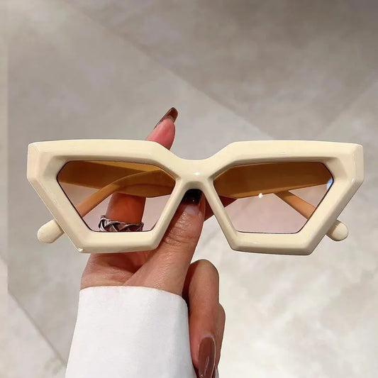 Vintage Cat Eye Sunglasses: Women's Square Small Frame Retro Shades - Designer Fashion Oculos De Sol
