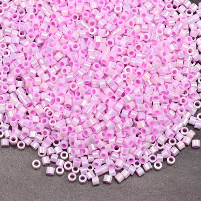 1000Pcs 1.6x1.3mm Japan Glass Seed Beads 11/0 – Cylindrical Loose Beads for DIY Statement Jewelry Making (5g Pack)