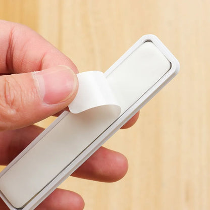 Silicone Magnetic Cable Organizer - Self-Adhesive DIY USB Holder for Flexible Desktop Cable Management