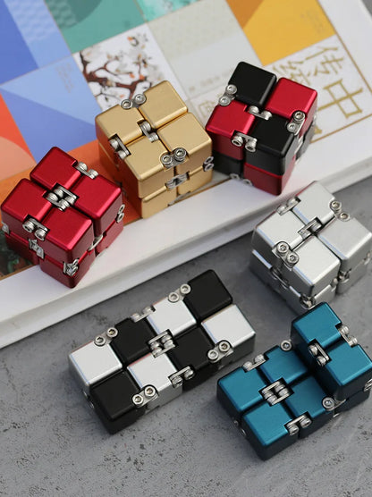 Fashion Metal Infinite Magic Cube – Upgraded Disassembled Intelligence & Decompression Toy