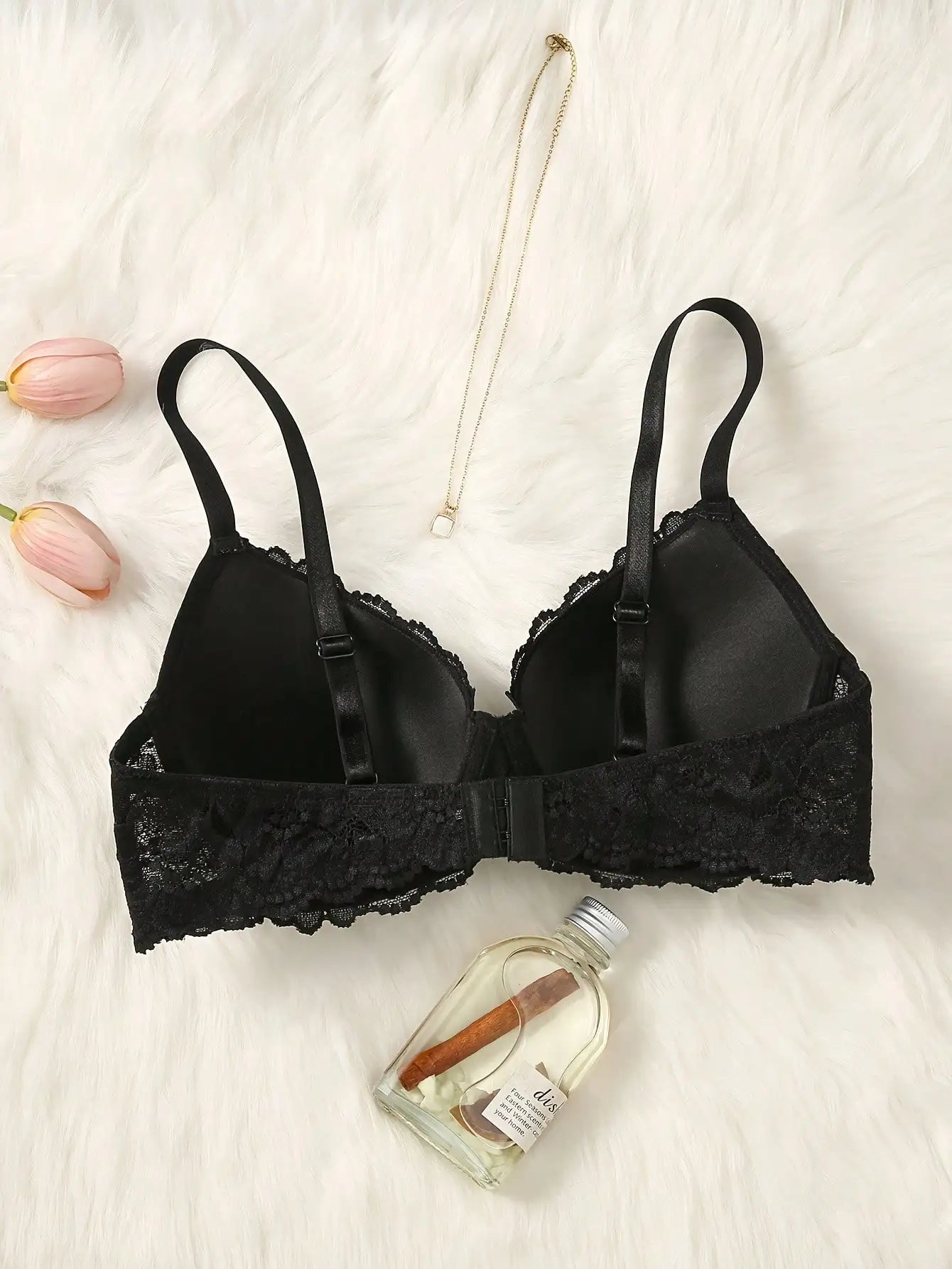 Women’s Lace Half Cup Push-Up Bra – Strapless Invisible Front Buckle Lingerie for Everyday Wear
