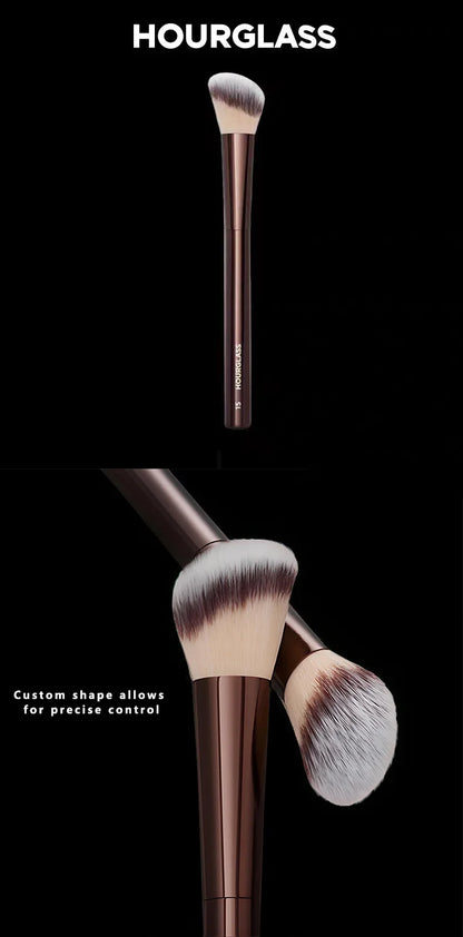 HOURGLASS No. 15 Liquid Blush & Angled Contour Brush – Professional Loose Powder Beauty Tool