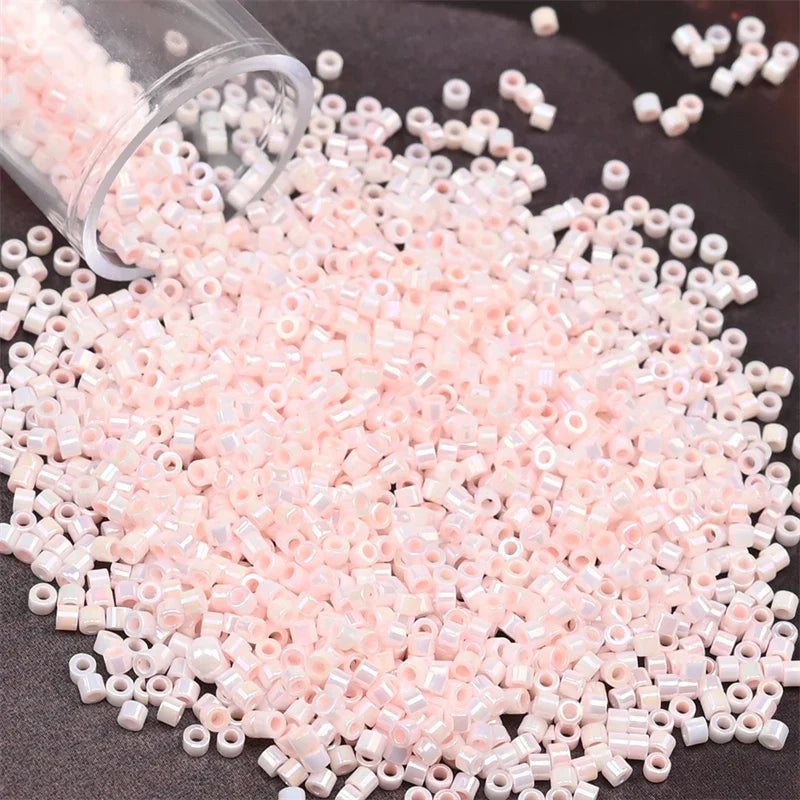 11/0 Mini Glass Beads – 2000PCS Small Cylindrical Beads for DIY Jewelry Making, Necklaces & Bracelets, 10g/Pack
