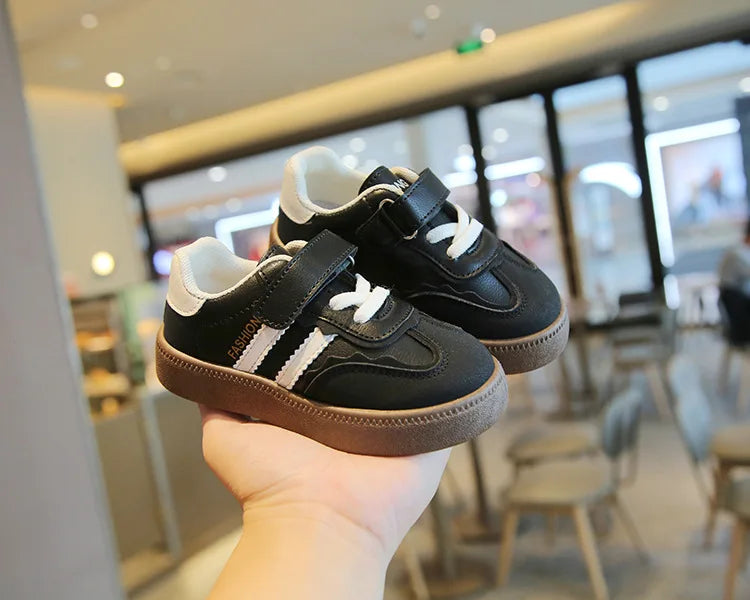 Kids Sport Training Sneakers – Spring Autumn Soft Sole Shoes for Boys & Girls, Casual Fashion Skate Shoes