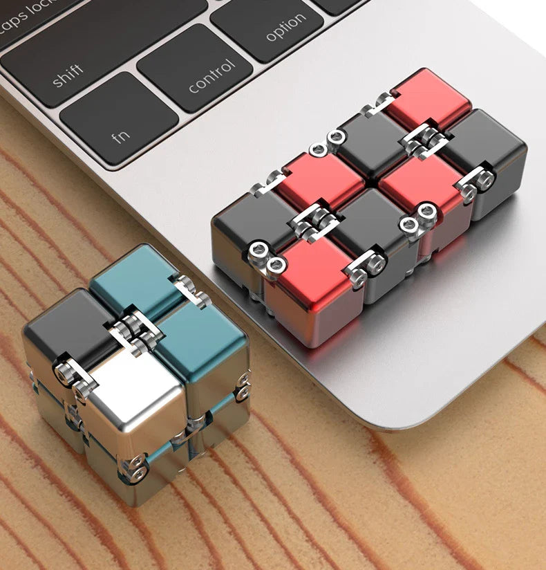 Fashion Metal Infinite Magic Cube – Upgraded Disassembled Intelligence & Decompression Toy