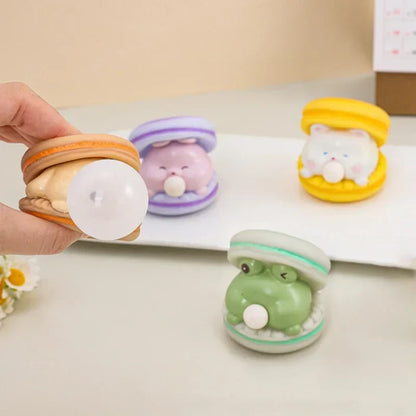 Cute Animal Spit Bubble Burger Toy – Stress Relief Pinch Toy for Kids, Office Fun & Desktop Decor
