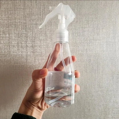 1/2/4Pcs Plants Sprinkler Spray Bottles – Squeeze Watering Can for Flowers, Succulents & Kitchen Irrigation Gardening Tools