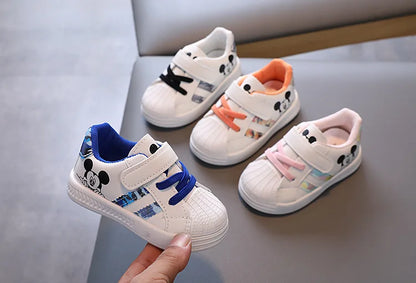 Children’s Casual Sports Shoes — Boys & Girls Soft-Soled Small White Shoes, Fashionable & Comfortable Sneakers
