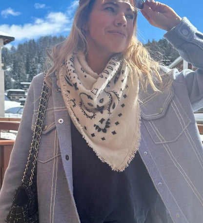 Printed Tassel Scarf for Women – Lightweight Soft Spring Autumn Windproof Shawl Neckwear Casual Fashion Accessory