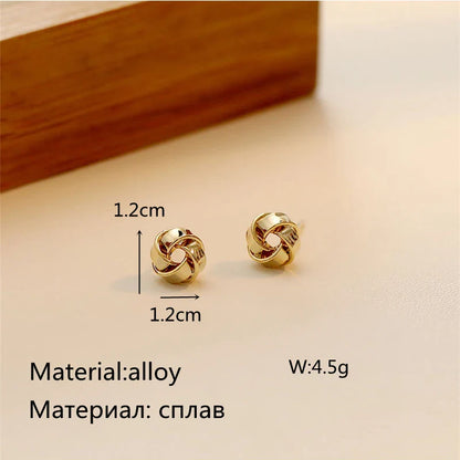 Gold Twisted Flower Stud Earrings – Creative Small Metal Jewelry for Women