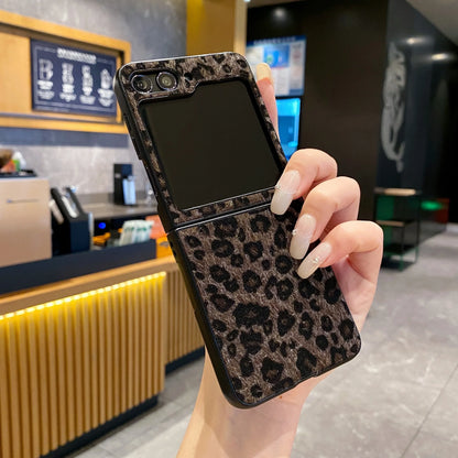 Leopard Plush Leather Textured Case for Samsung Galaxy Z Flip 8/7/6/5/4/3 FE - Fashion Soft Protective Phone Cover