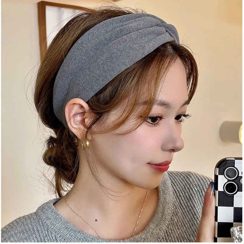 Women’s Elegant Solid Cross Woolen Elastic Headband – Thickened Warm Fashion Hairband Turban Bandana for Outdoor Casual Wear