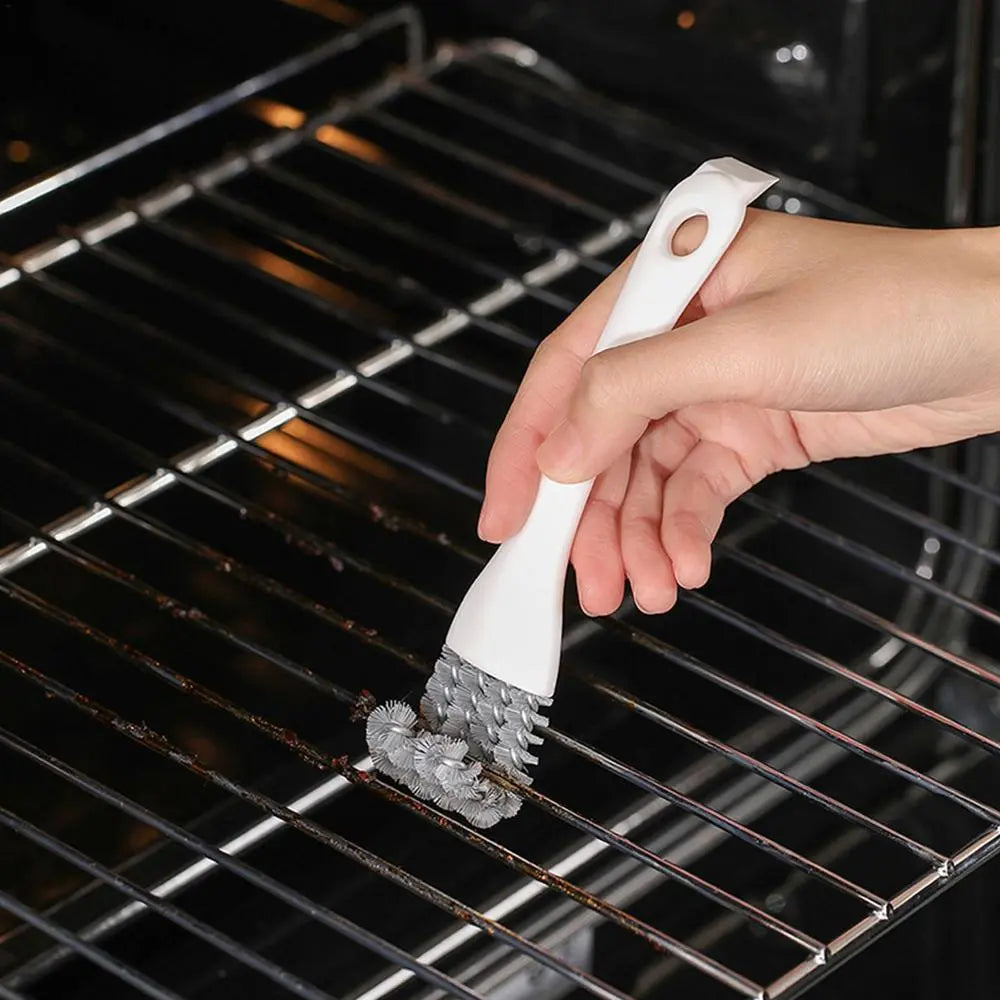 Ultimate Grill Brush with V-Shaped Hook and Scraper - Versatile BBQ Tool for Kitchen Gadget Enthusiasts