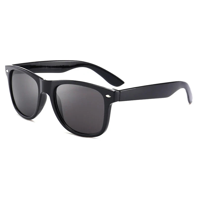 Classic Square Polarized Sunglasses – Retro Black Anti-Glare Driving Shades for Men & Women