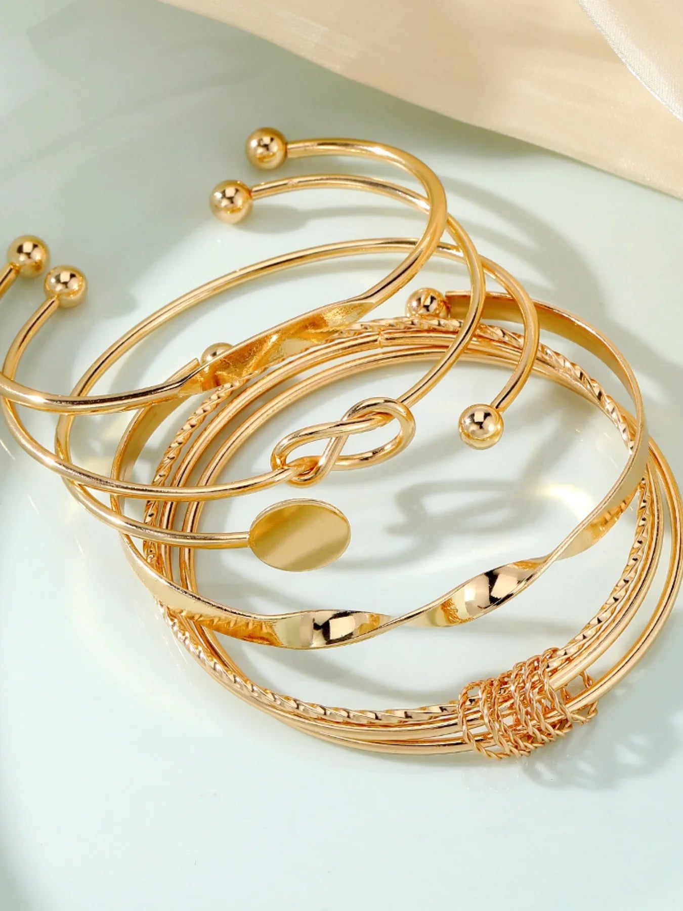 5Pcs IPARAM Punk Multilayer Adjustable Twist Bracelet Set for Women – Elegant Sparkling Bangles & Couple Gift Jewelry