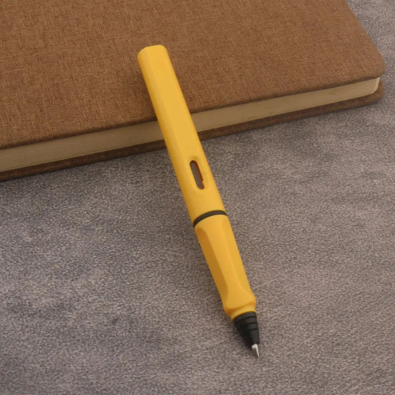 High Quality Transparent White Piston Fountain Pen with Bullet Nib 0.38mm/0.5mm for Office & School Stationery