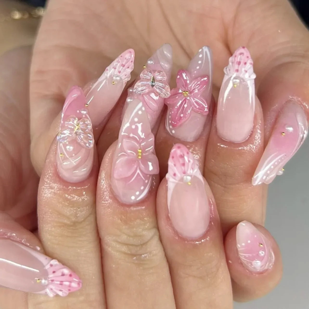24PCS Pink Almond Press On Nails - Butterfly Ballet French Design Artificial Nail Tips for Stylish Nail Art