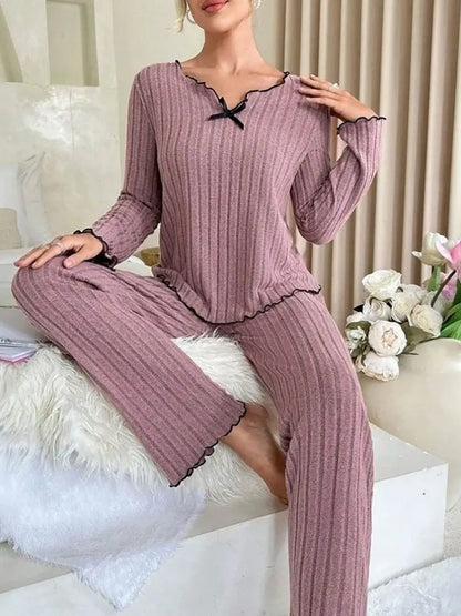 Women’s Autumn & Winter Plush Pajama Set – Warm Long-Sleeve Top and Trousers, Casual 2-Piece Homewear Loungewear