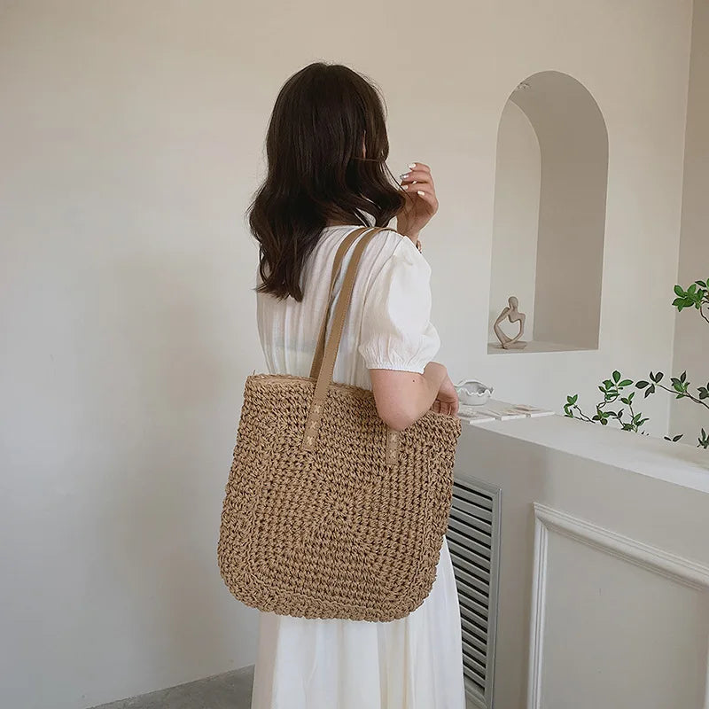Handmade Woven Straw Beach Bag – Large Capacity Women’s Raffia Shoulder Tote for Summer Travel