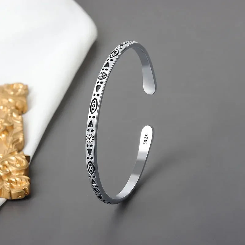 Retro Tibetan Six-Character Mantra Bracelet — Silver Plated Lotus Cuff for Men