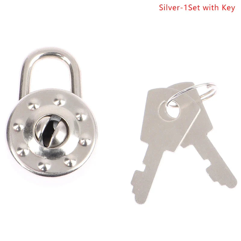 Vintage Heart-Shaped Metal Mini Padlock – Key Lock for Bags, Suitcases, and Luggage Boxes with Key