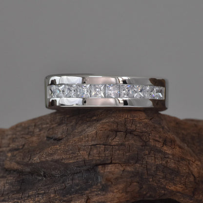 Newshe 925 Sterling Silver Moissanite Men’s Wedding Band – Half Eternity Princess Cut Lab-Created Diamond Ring