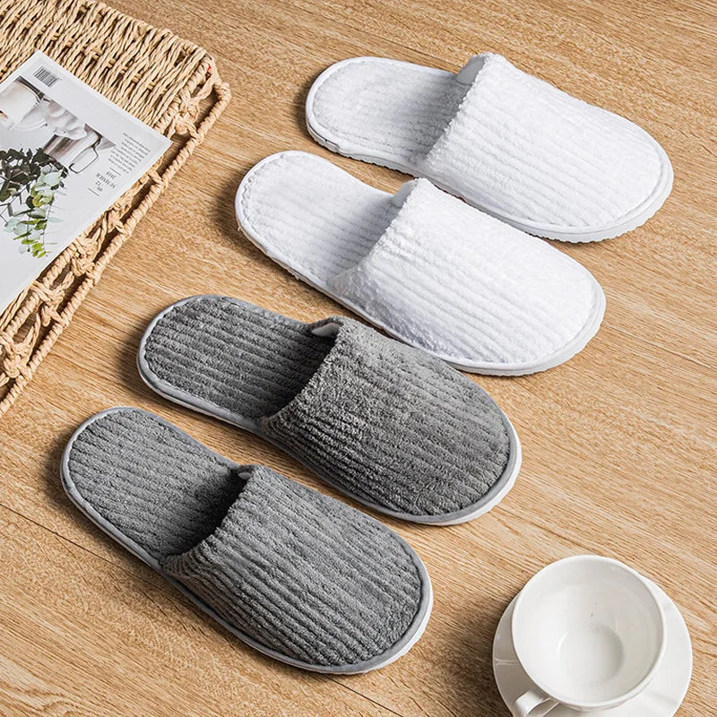 Winter Warm Plush Slippers for Women & Men – Non-Slip Fluffy Indoor House Slides for Bedroom Comfort Couple Home Shoes