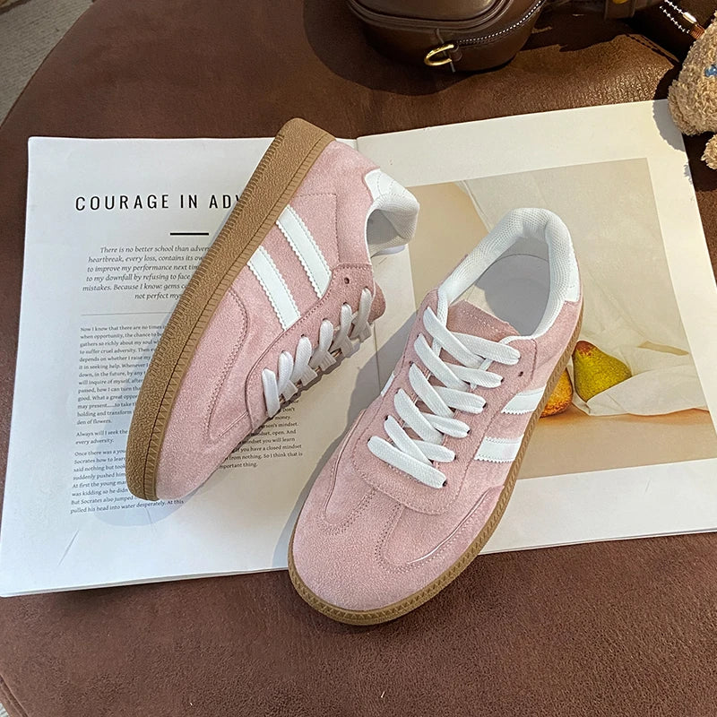 Women’s Casual Lace-Up Shoes | Lightweight Anti-Slip Flat Sneakers for Outdoor Walking
