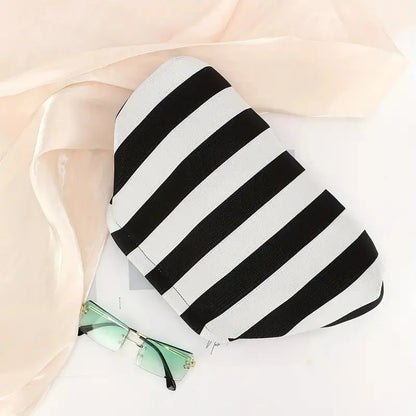 Women’s Summer Woven Crochet Clutch Bag – Ruched Cloud Dumpling Handbag, Colorblock Knit Beach Purse for Casual Use
