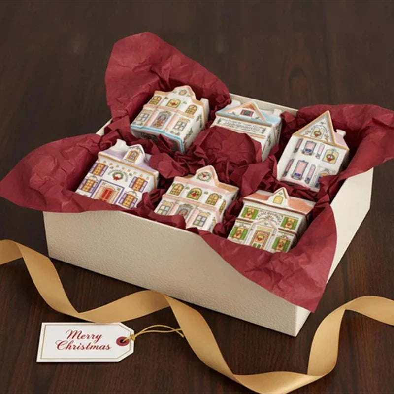 Christmas Holiday Village Spice House Set – Mini 6cm Home Decor for Kitchen, Spices & Tabletop Xmas Ornaments