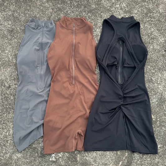 Women’s Solid Color Scrunch Back Yoga Jumpsuit – Zipper One-Piece Gym & Fitness Shorts Set