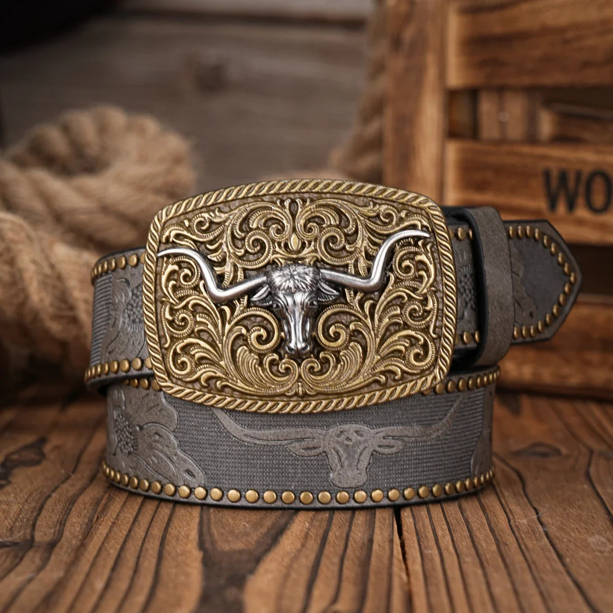 Men & Women Western Cowboy PU Leather Belt – Vintage Floral Engraved Buckle Belt for Jeans