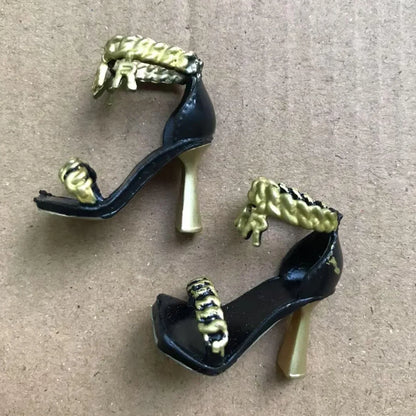 Rainbow Doll Shoes – Boots, Sandals & High Heels for DIY Doll Dressing in Black, Green & Red