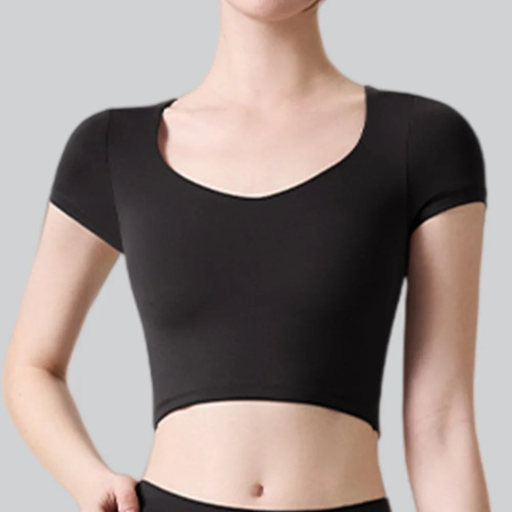 Women’s Yoga Sports Top with Built-In Chest Pads – Quick Dry Short Sleeve Fitness Shirt for Running, Pilates & Training