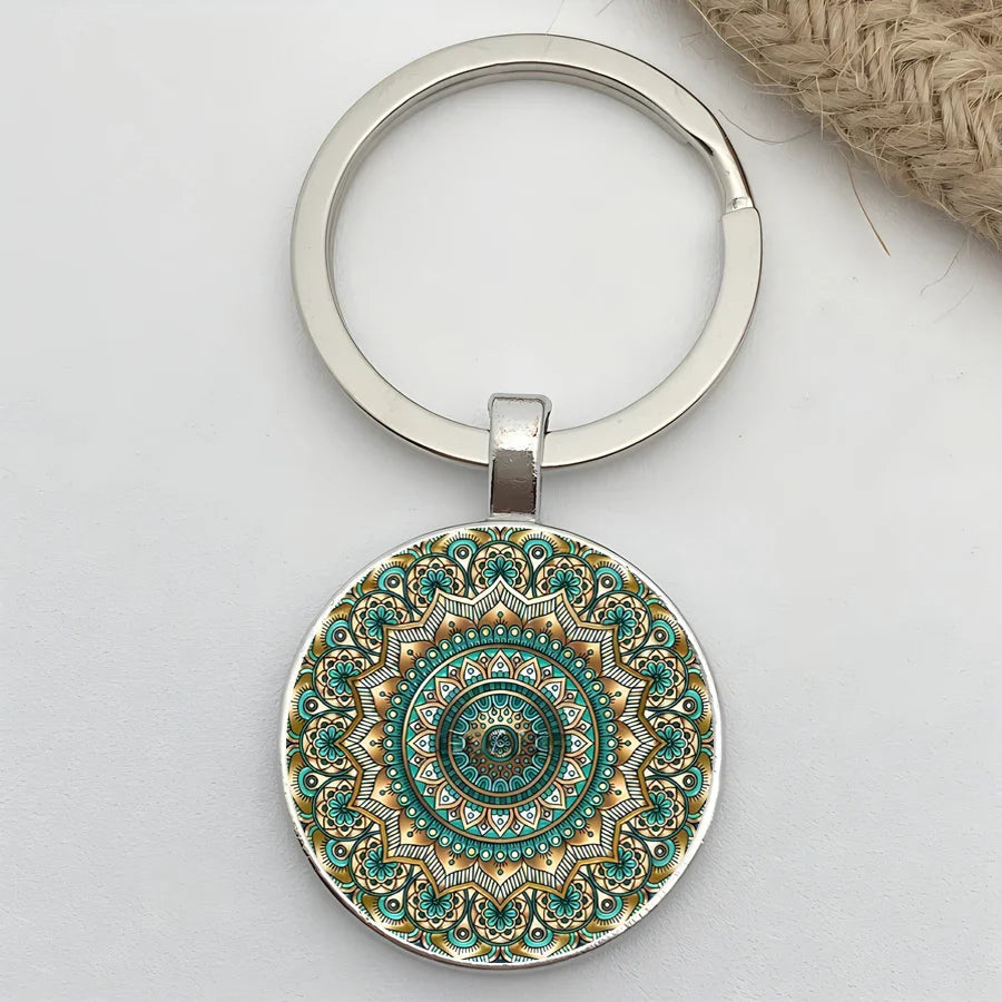 Retro Mandala Flower Yoga Keychain – Buddhist Chakra Glass Car Keyring for Men & Women Spiritual Jewelry Gift Accessory