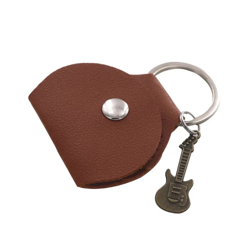 G92F Guitar Plectrum Holder — Leather Pick Case with Keychain & Small Pendant for Guitar Players