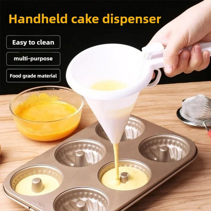 Handheld Batter Dispenser Cup – Precision Cake & Cupcake Baking Tool for Cream, Chocolate & Pastry Portion Control Funnel