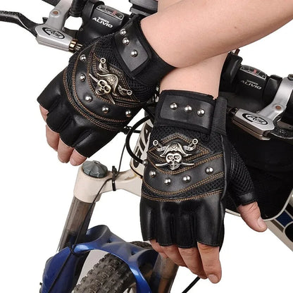 Pirate Captain PU Leather Fingerless Gloves – Skull Rivet Half Finger Mitts for Men & Women, Hip Hop, Gym & Moto Style Gloves