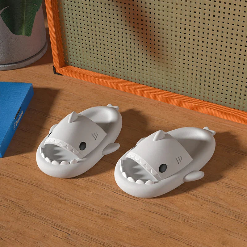 Summer Home Women Shark Slippers: Anti-Skid EVA Solid Color Couple Parents Outdoor Indoor Funny Household Shoes
