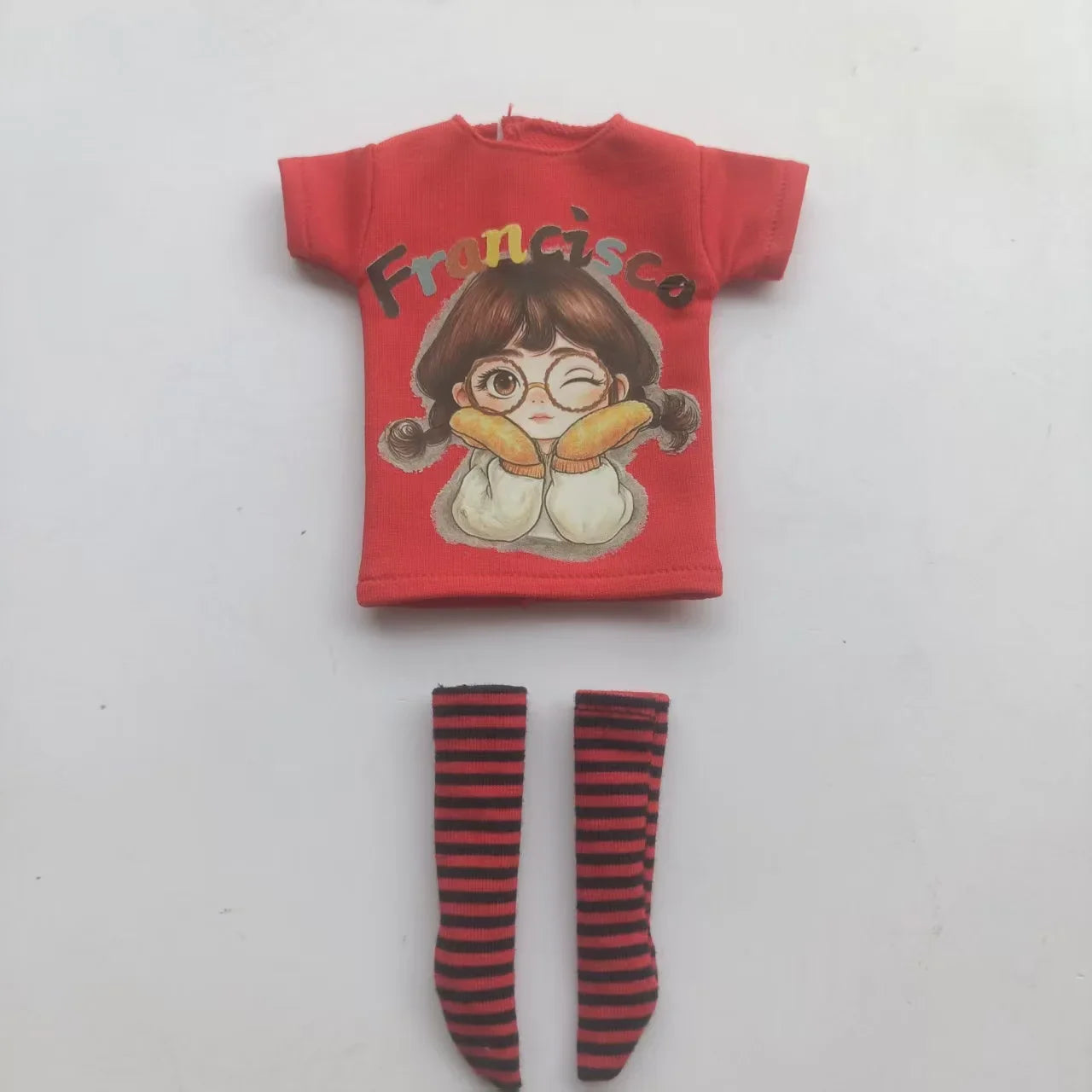 Handmade OB24 1/6 Blyth Doll Clothes – Cartoon T-Shirt with Striped Socks for 1/6 Doll Accessories