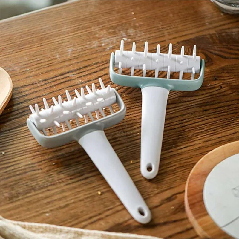 Multi-Functional Pizza Dough Needle Puncher – Bread Dough Docking & Aeration Baking Tool for Home Kitchen Use