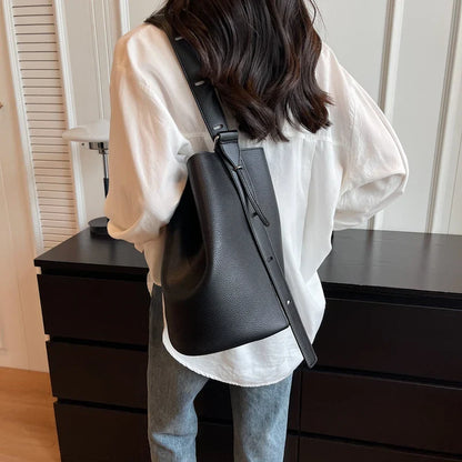LEFTSIDE Retro Small Solid Color Leather Shoulder Bag – 2025 Korean Designer Handbag for Women