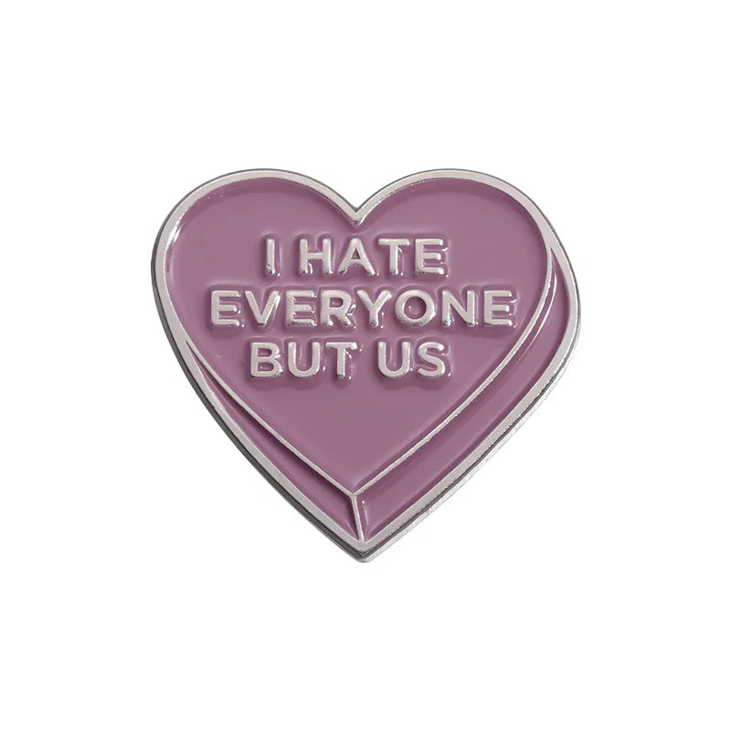 Pink Heart Brain Ghost Enamel Brooch – Gothic Retro Radio & TV Badge, Funny Punk Lapel Pin Jewelry Gift