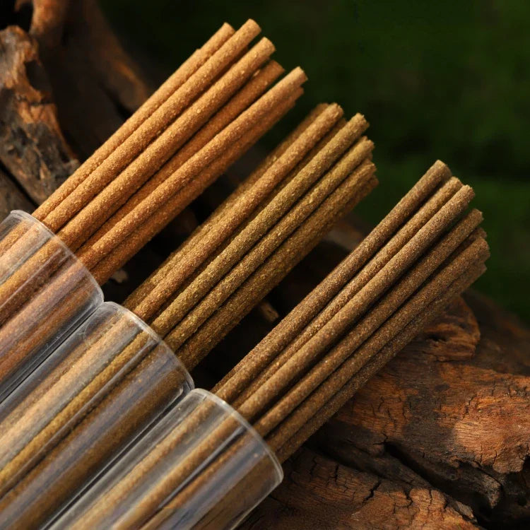 Palo Santo Peruvian Sacred Wood Incense – White Sage & California Cedar Aromatherapy for Indoor Yoga and Relaxation