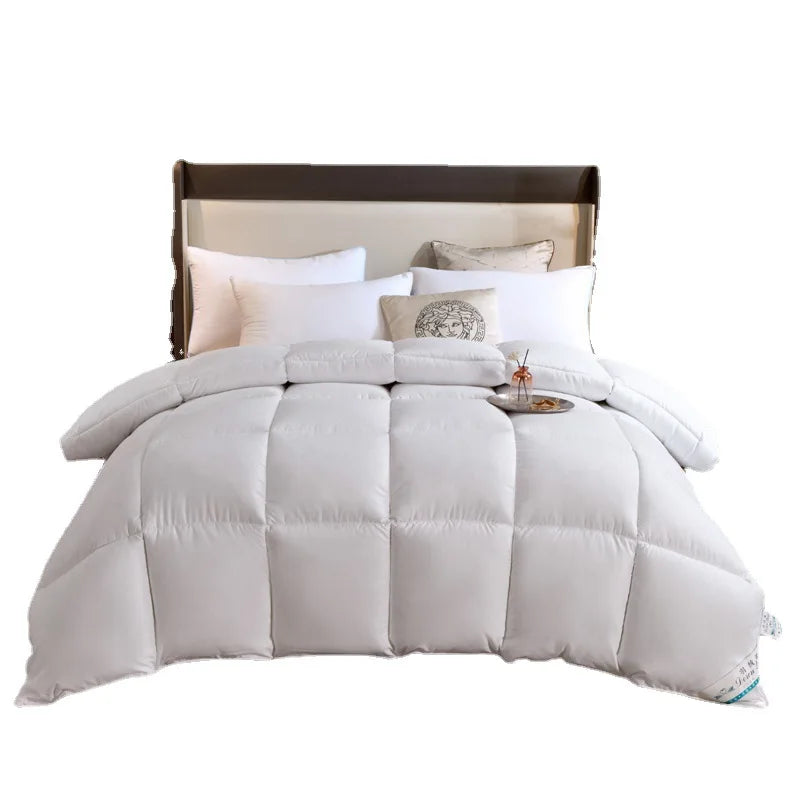 100% Goose Down Duvet – Quilted Cotton Comforter, Warm Winter Blanket with Solid Color Design